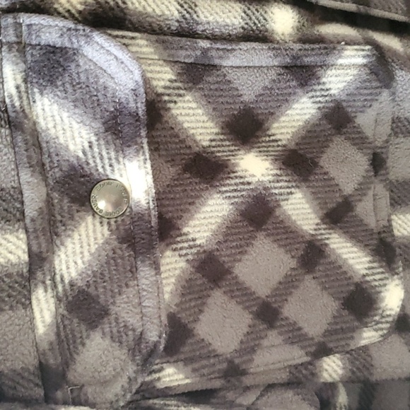 Eddie Bauer Black and Gray Plaid Flannel Shacket  2XL - Picture 4 of 12